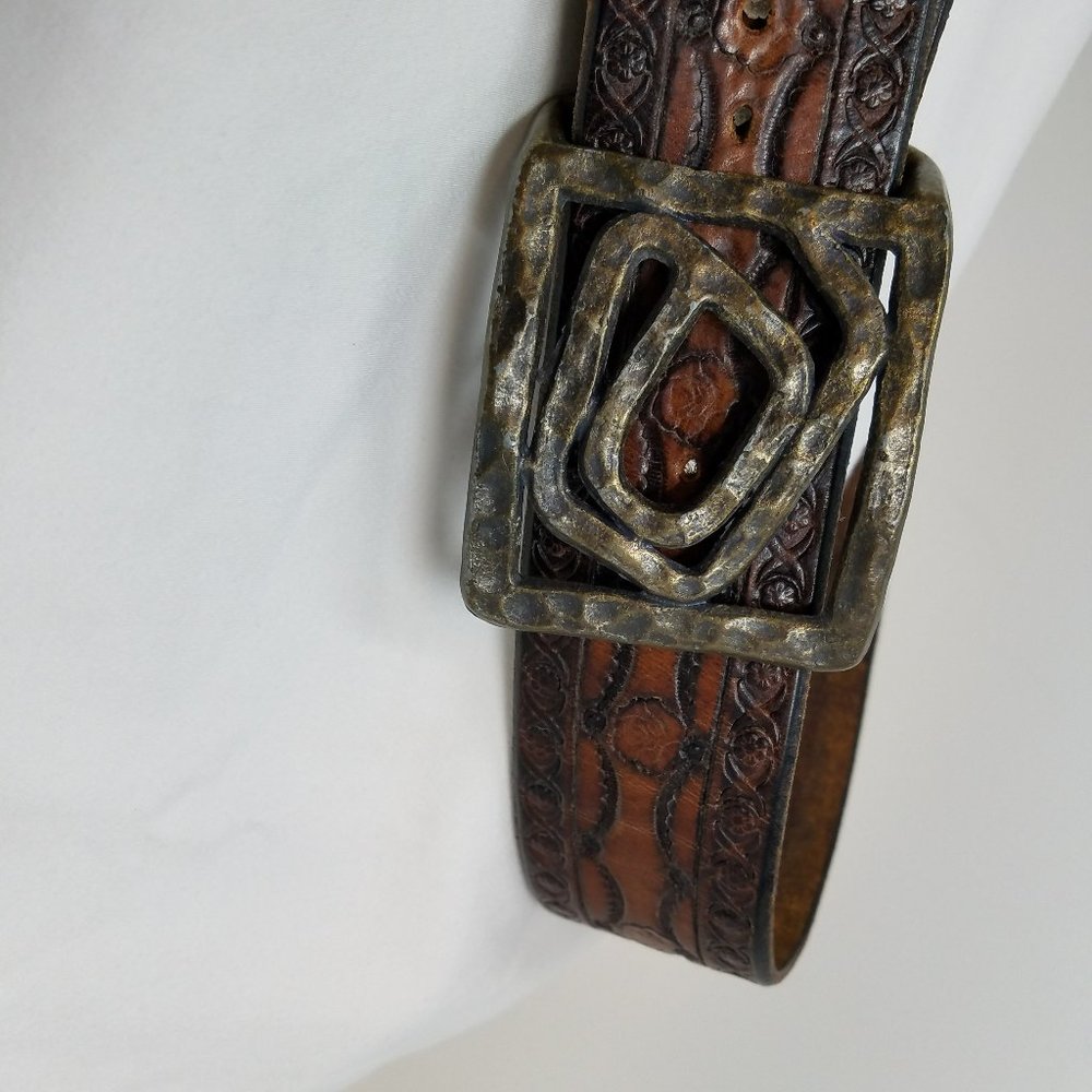 VTG 70's leather belt handmade embossed - Picture 2 of 4